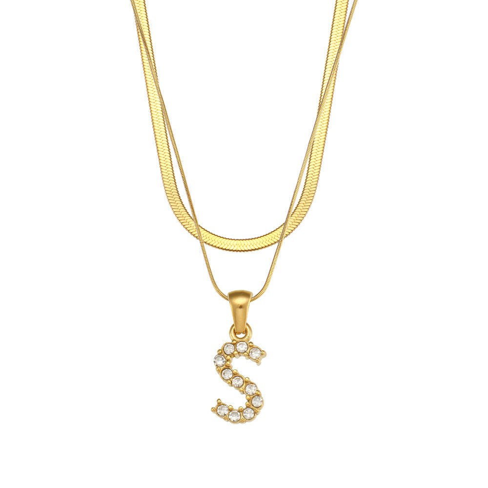 Collier " Say my Name " Double chaine à pendentif initiale