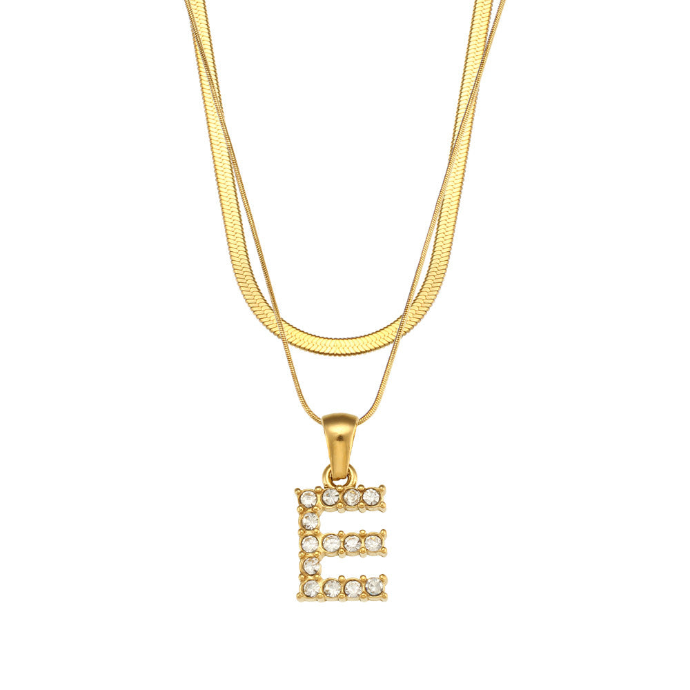 Collier " Say my Name " Double chaine à pendentif initiale