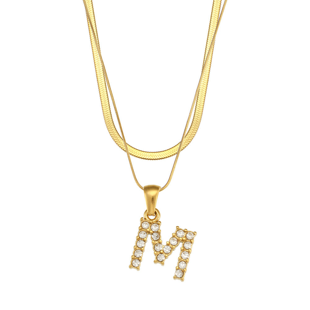 Collier " Say my Name " Double chaine à pendentif initiale